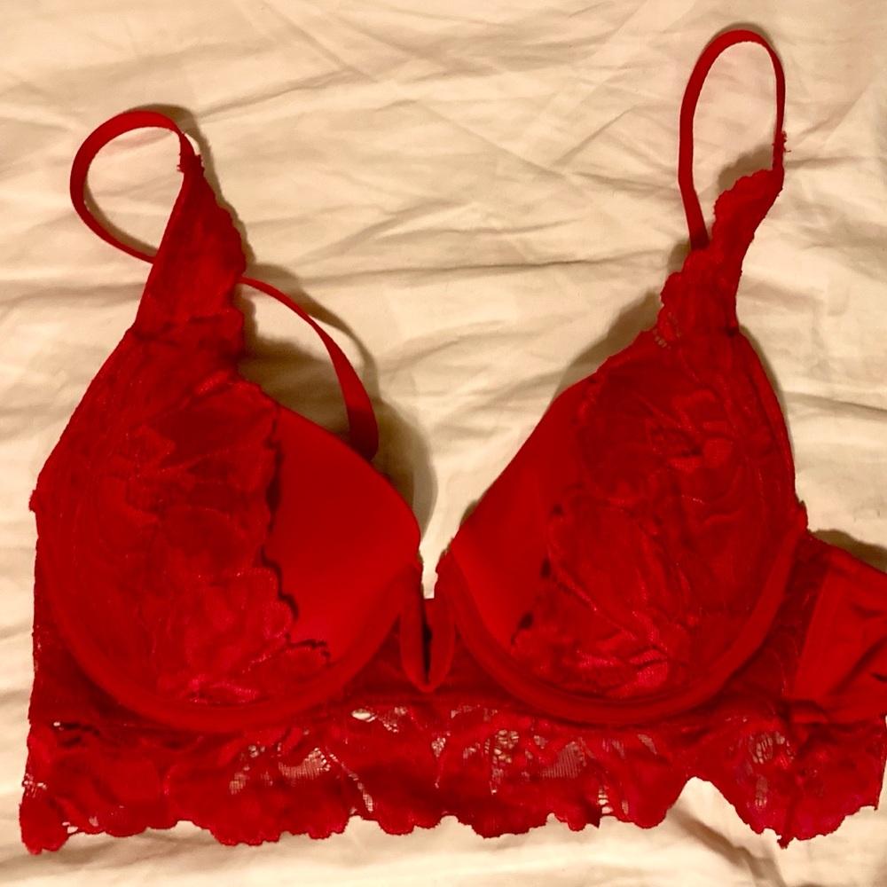 Elegant Red Lace Bra